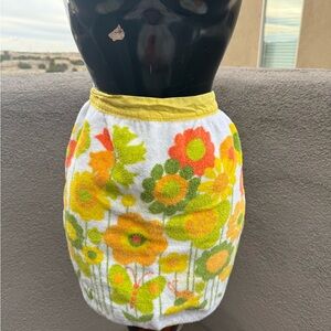 Vintage 1970s Terry Cloth Floral Apron – Handmade Retro Kitchen Hostess Apron